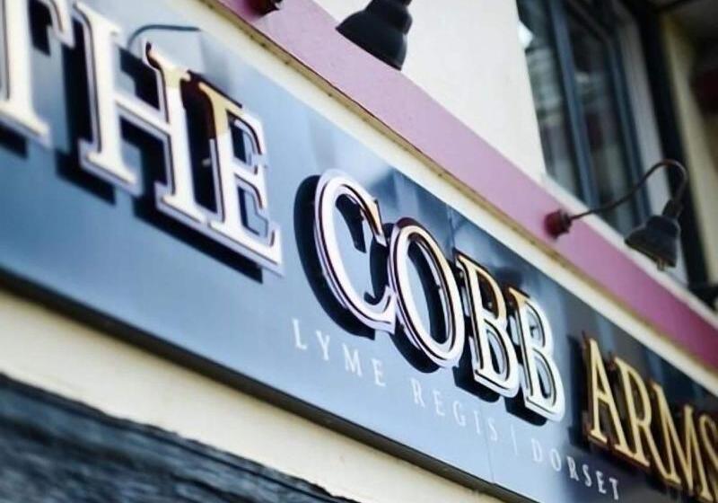 ホテル Cobb Arms