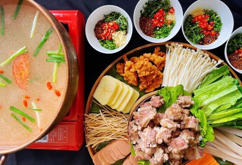 هتل Crowne Plaza Resort Xishuangbanna Parkview By Ihg