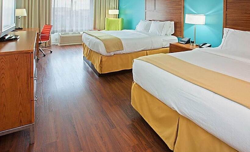 בית מלון כפרי Holiday Inn Express Indianapolis  Fishers, An Ihg