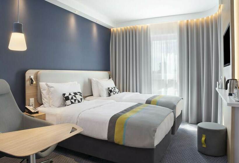 فندق Holiday Inn Express Karlsruhe   City Park, An Ihg