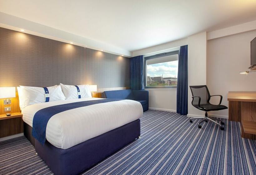 هتل Holiday Inn Express Middlesbrough   Centre Square, An Ihg