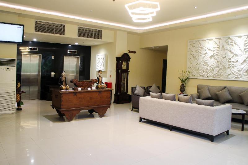 هتل Narita Classic