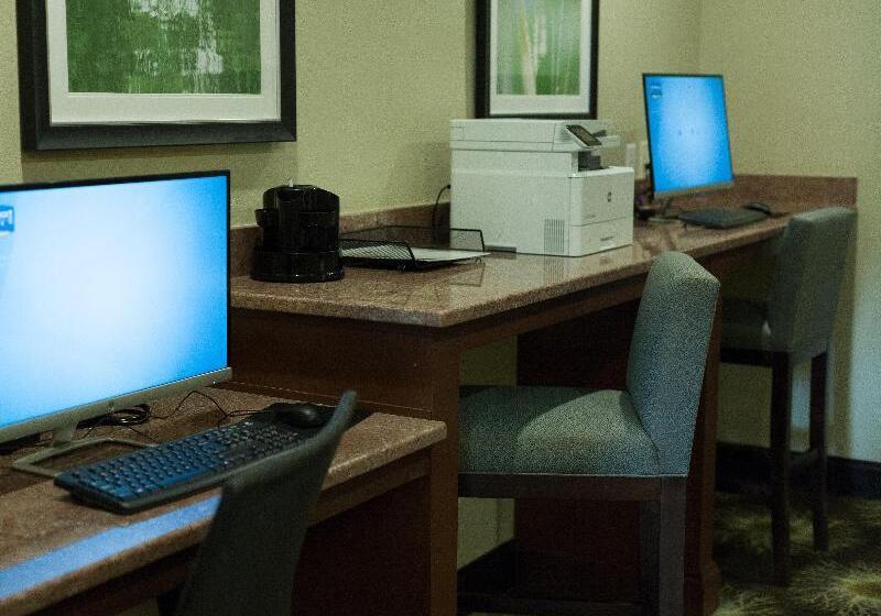 ホテル Staybridge Suites Austin North   Parmer Lane, An Ihg