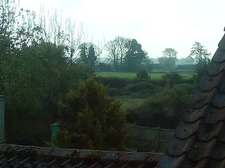 בית מלון כפרי The Railway Inn