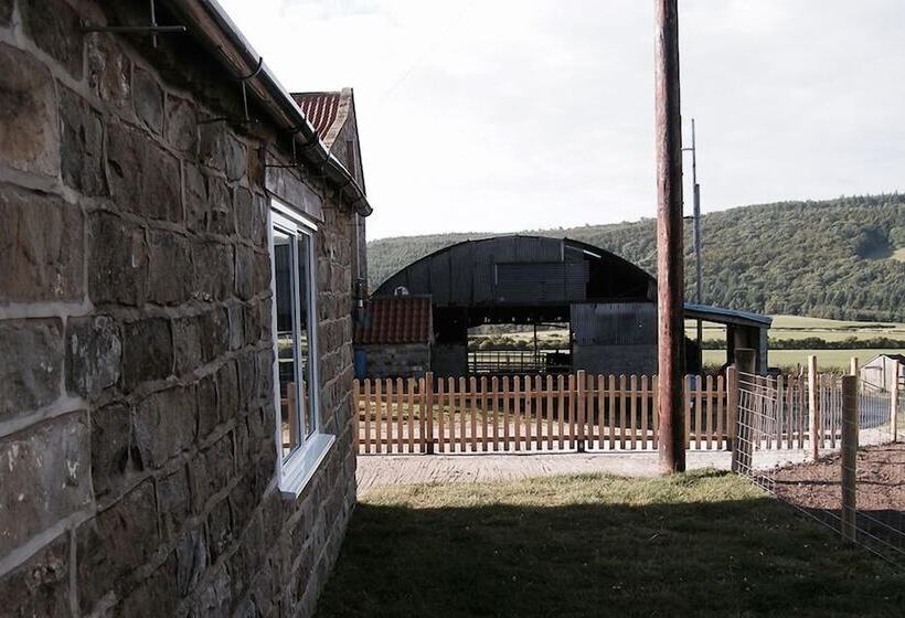 The Grainary Cottages