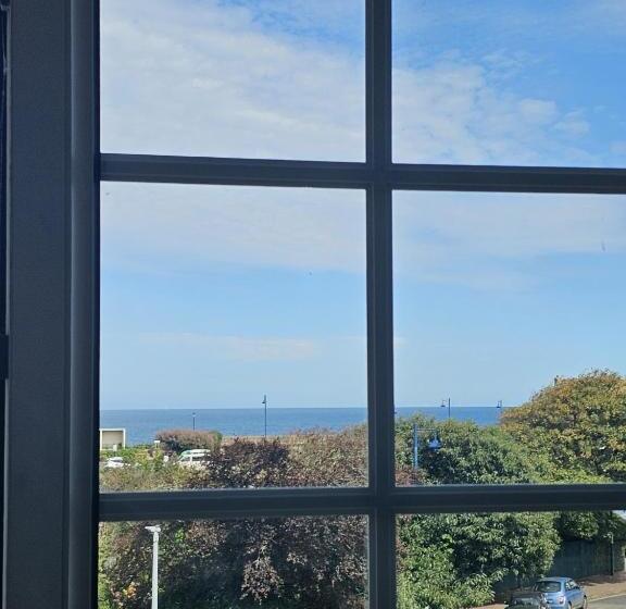 مبيت وإفطار Burlington Berties