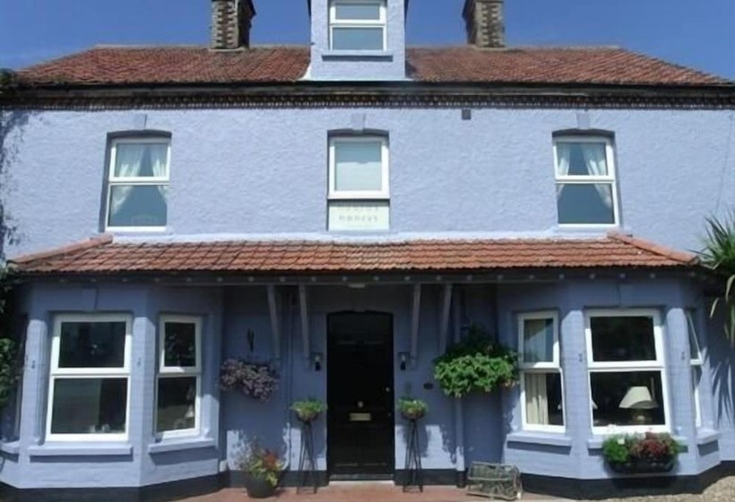 مبيت وإفطار Hooray Henrys