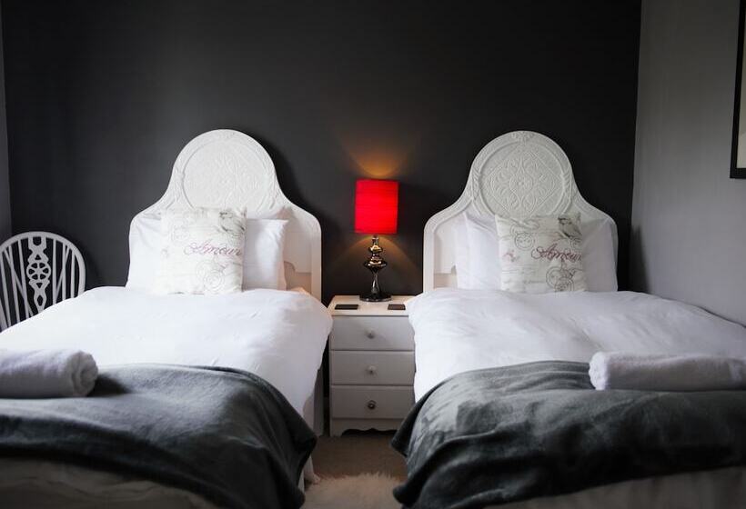 Worth House Bed And Breakfast