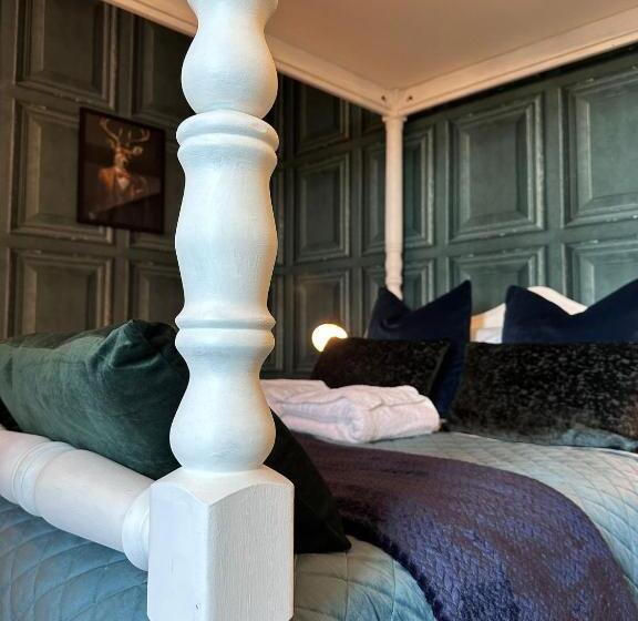 ホテル Castle At Edgehill