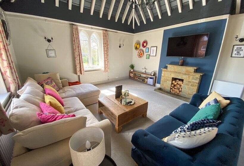 ホテル Castle At Edgehill