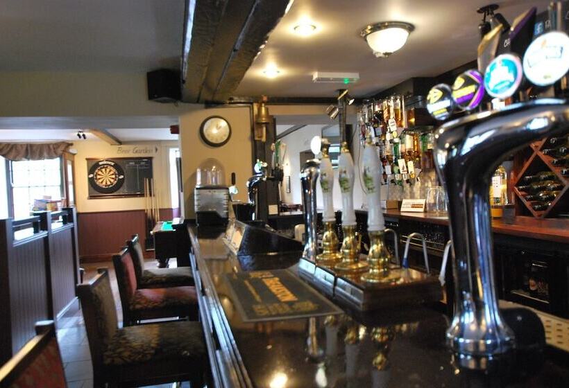 ホテル The Punchbowl