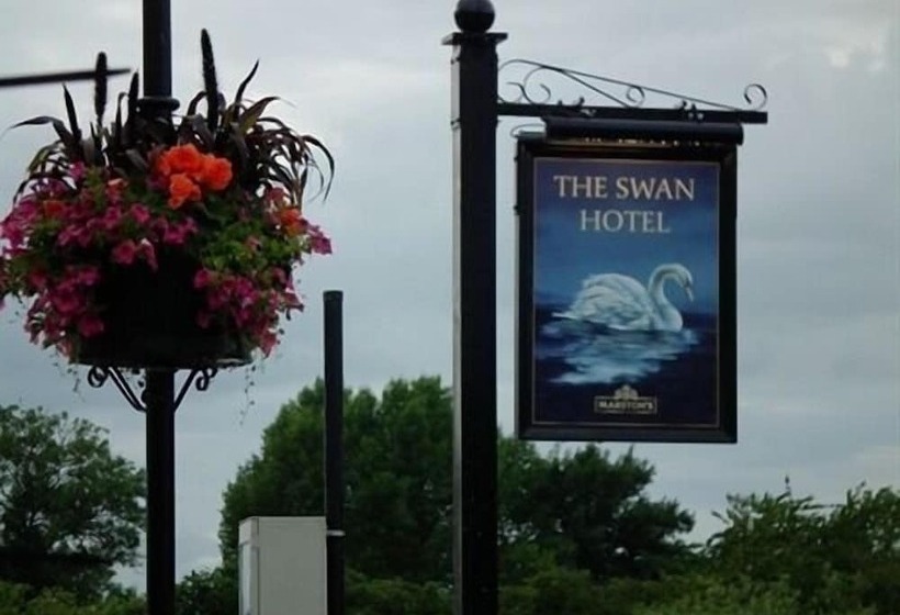 فندق The Swan