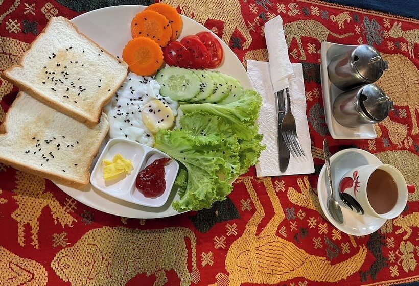 فندق Trekker Camp