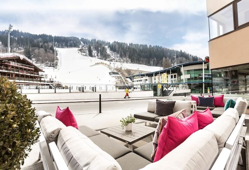 هتل Tui Blue Schladming