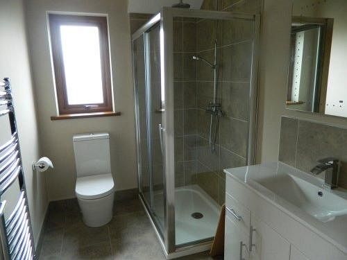 بنسيون Agivey Lodge