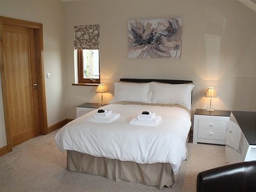 بنسيون Agivey Lodge