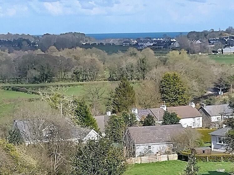 פנסיון Glenn Eireann House