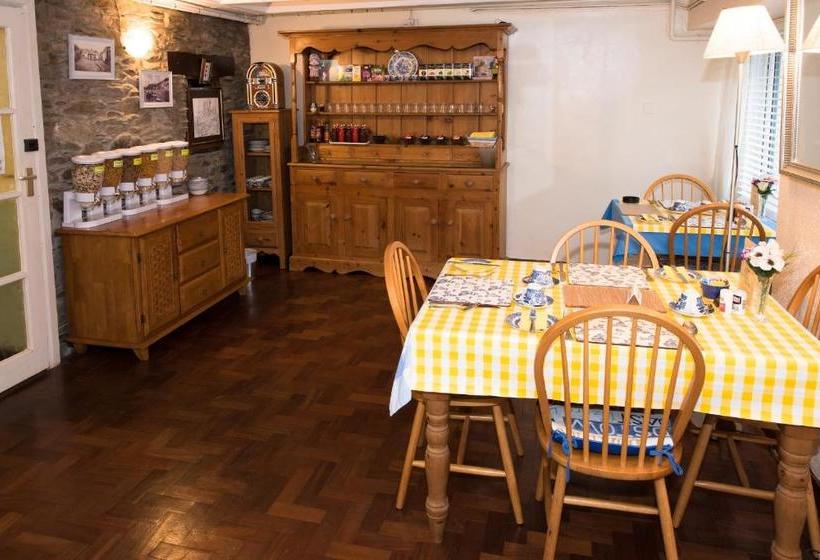 ペンション Little Harbour Guesthouse