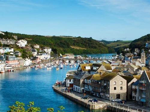 بنسيون Little Mainstone Guest House