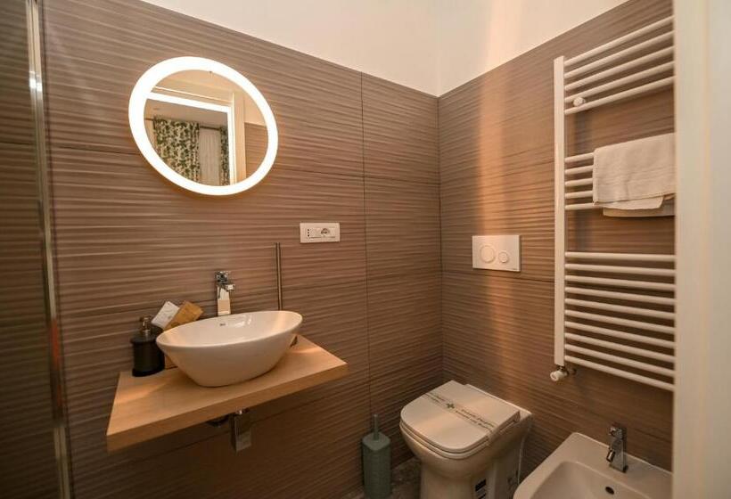 Living Salerno B&b