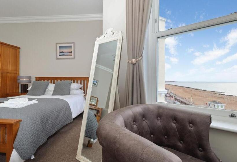 ベッドアンドブレックファースト Beach Front Guest House