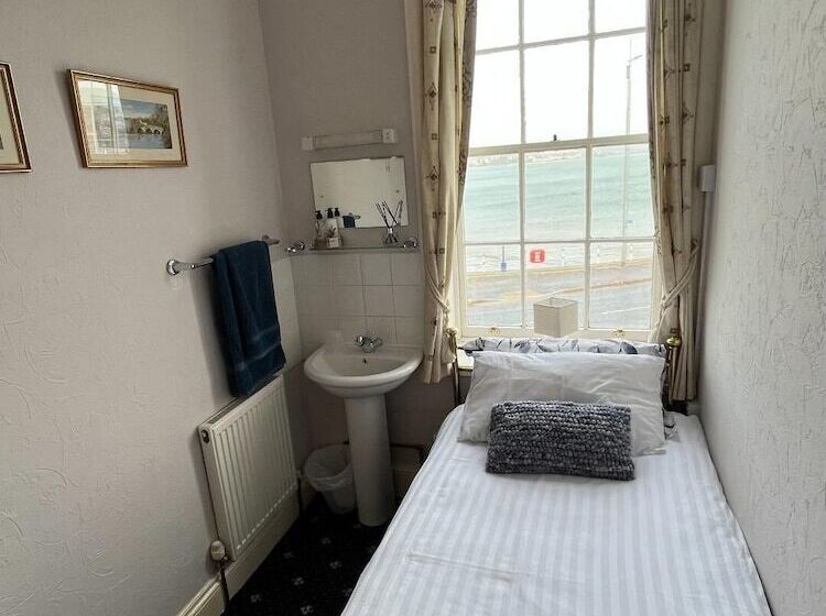 تختخواب و صبحانه Weymouth Sands