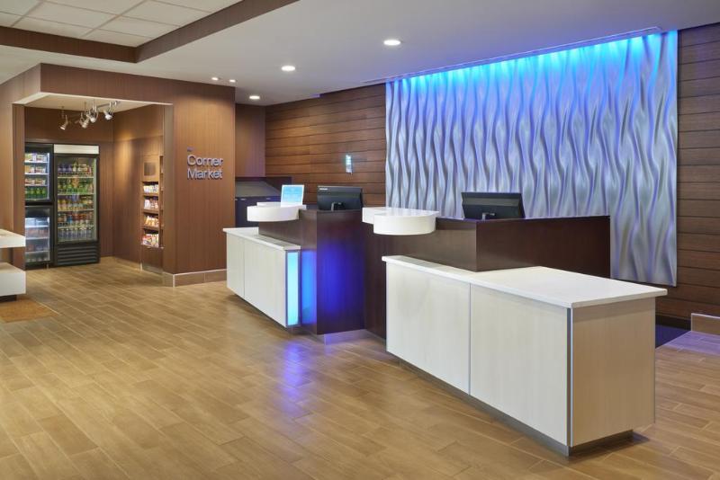 هتل Fairfield By Marriott Niagara Falls