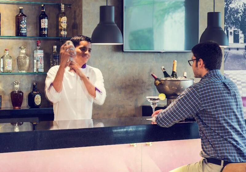 هتل Mercure Santa Marta Emile