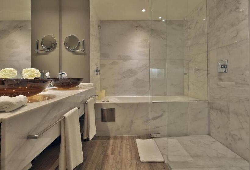 هتل Movich Buro 51