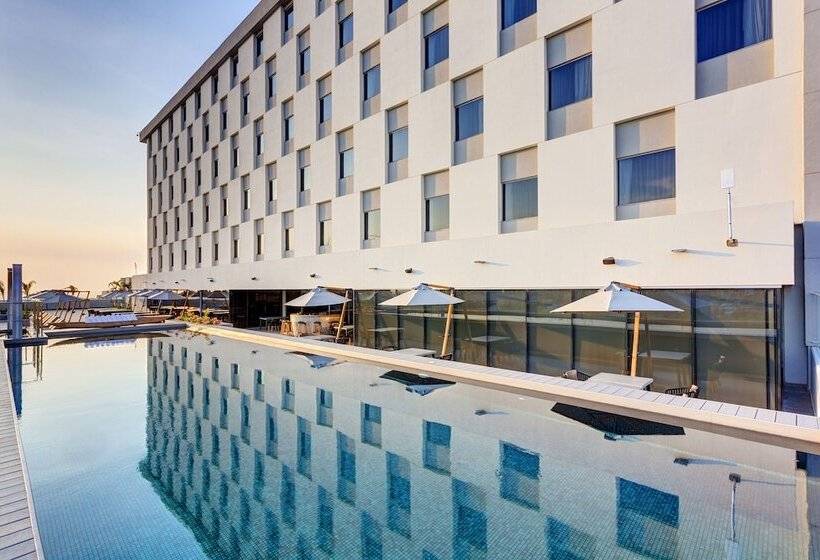 هتل Movich Buro 51