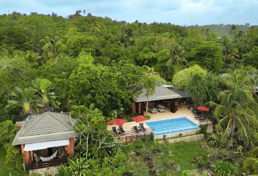 هتل On Vacation Acantilado De La Tierra