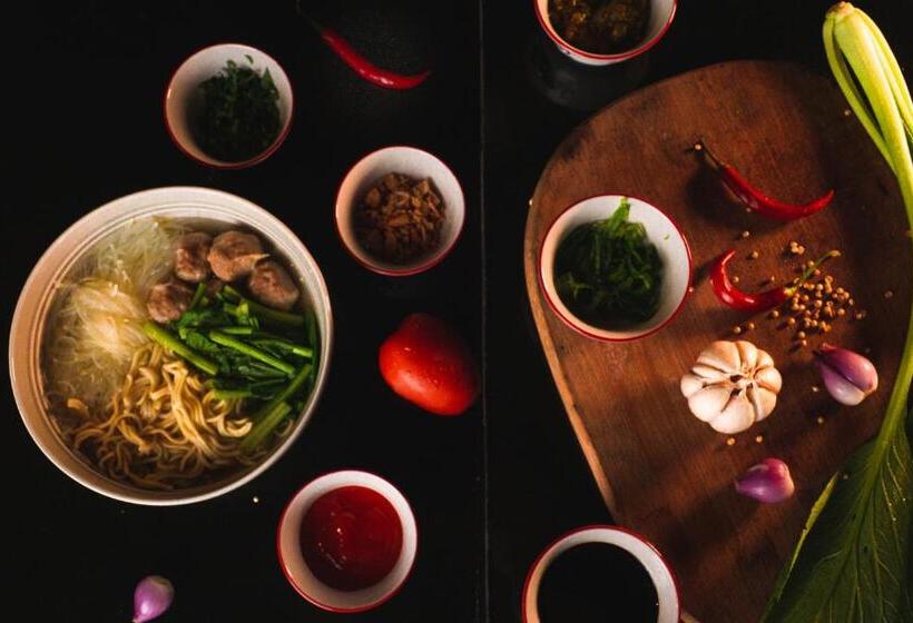 هتل Primebiz  Cikarang