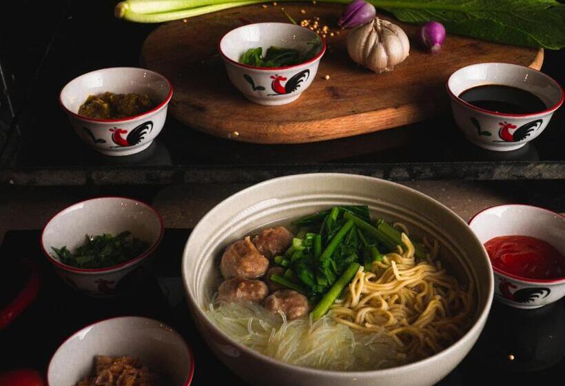 هتل Primebiz  Cikarang