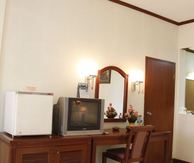 هتل Surya Pesona Beach