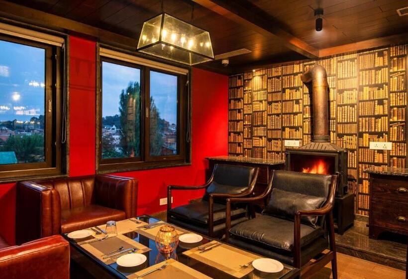 فندق The Vintage Srinagar At Dal Lake