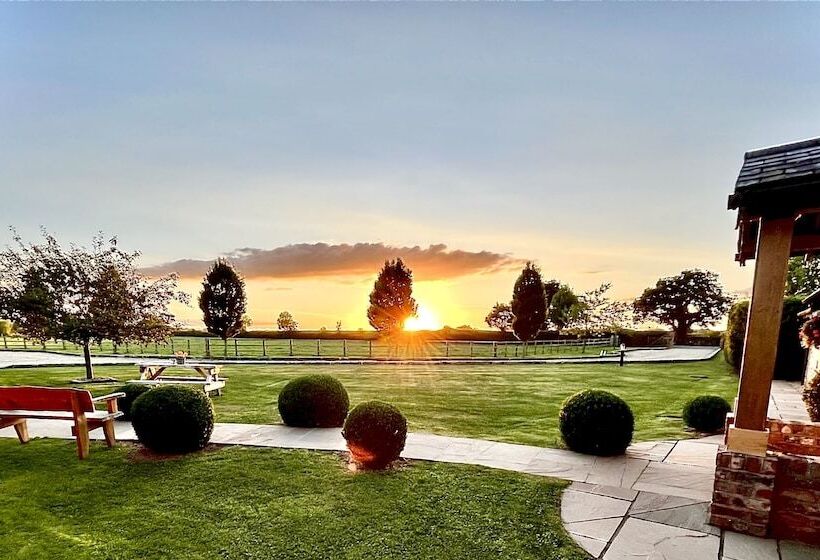 New Farm Cheshire B&b