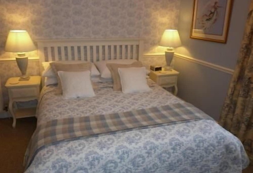 بنسيون Comely Bank Guest House