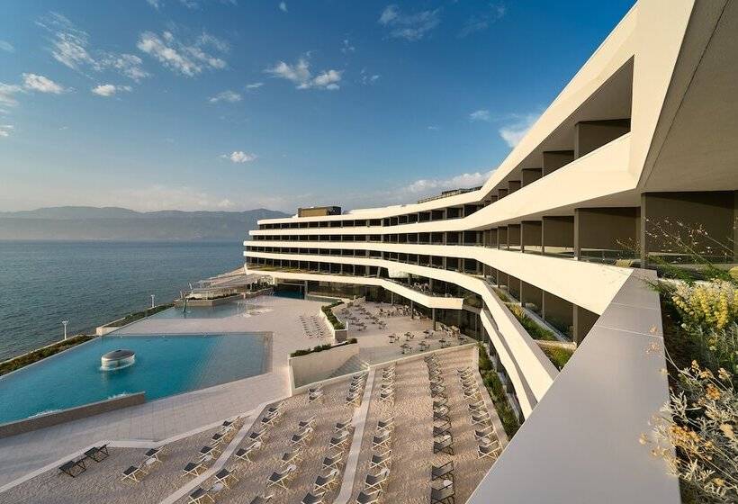 Grand Hotel View