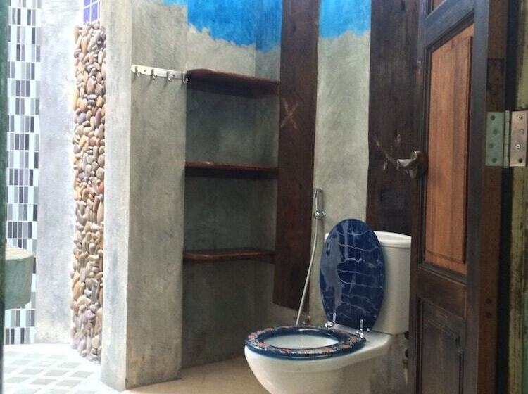 هتل Panji Panji Tropical Wooden Home