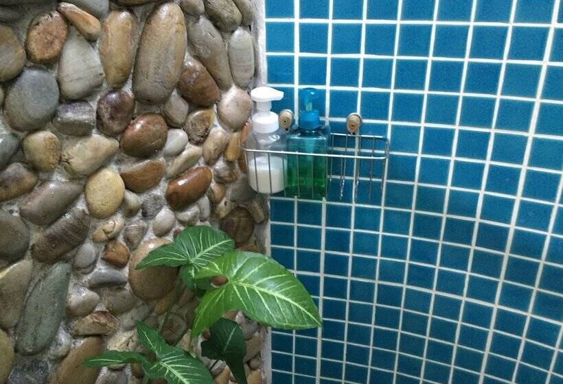 هتل Panji Panji Tropical Wooden Home