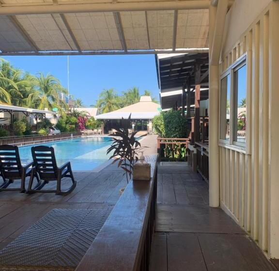 Anika Island Resort