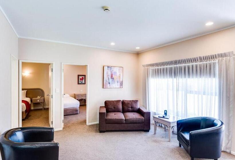 Cumberland Court Motel