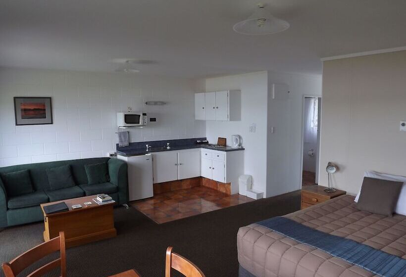 Harbour View Motel