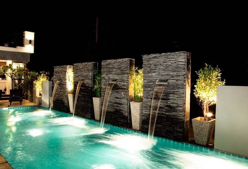 هتل Amin Resort