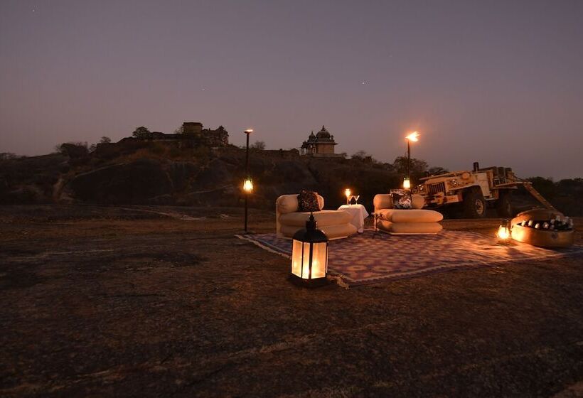 فندق Deogarh Mahal