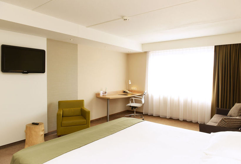 فندق Golden Tulip Amsterdam Riverside