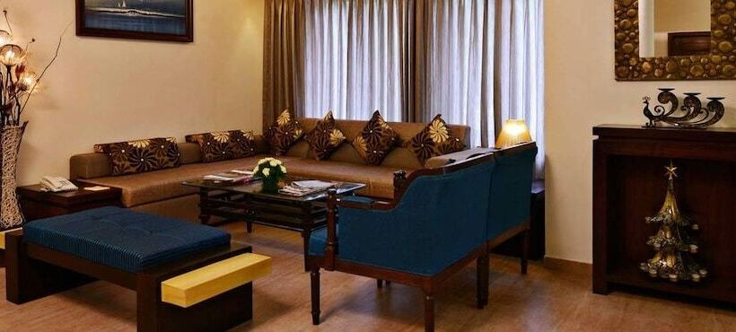 هتل La Sunila Suites & Villas By Wsi