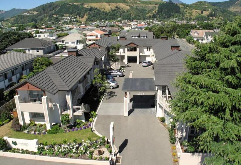 مُتل Cedar Grove Motor Lodge