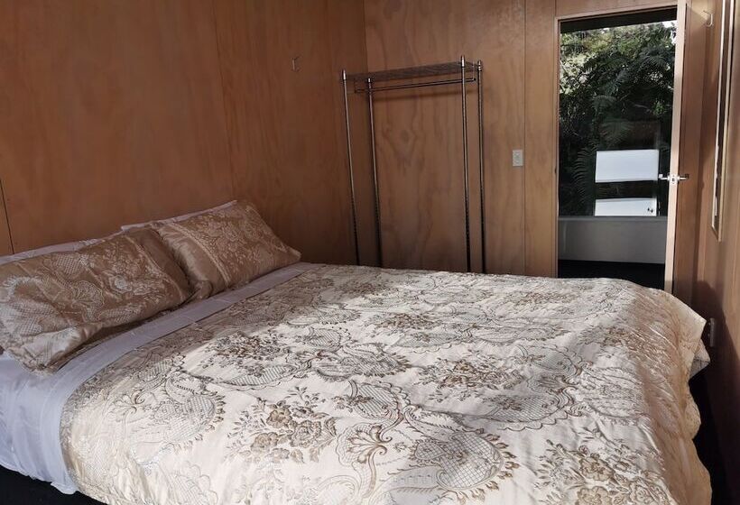 بنسيون Hakarimata Lodge   Riverside Sanctuary