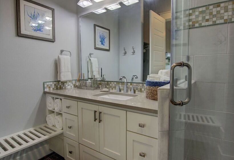 Coastal Charm 258 Hi